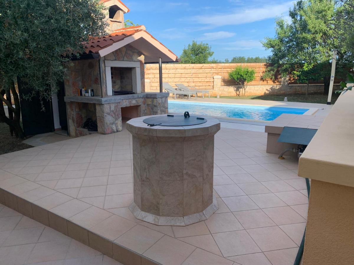 Villa Vetta, Sea, Nature, Pool & Relax Barban المظهر الخارجي الصورة