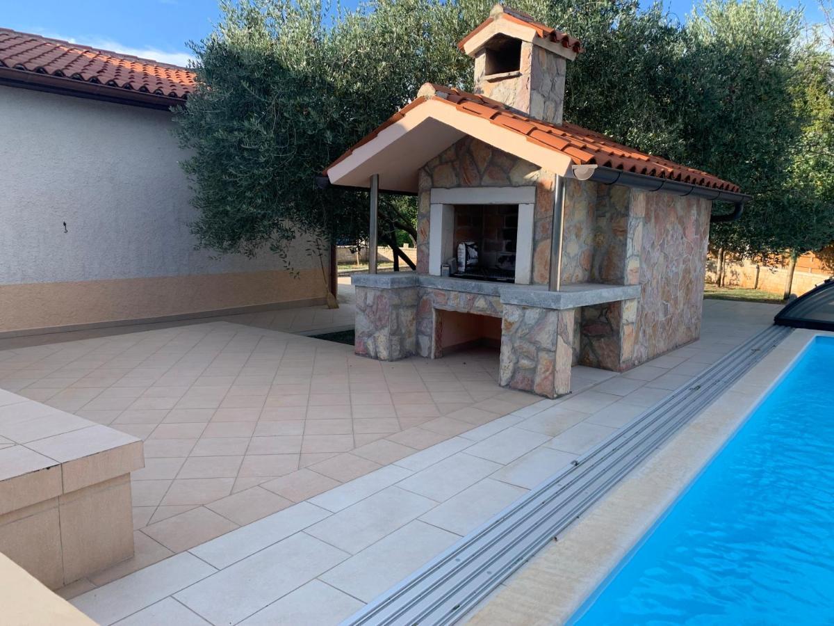 Villa Vetta, Sea, Nature, Pool & Relax Barban المظهر الخارجي الصورة